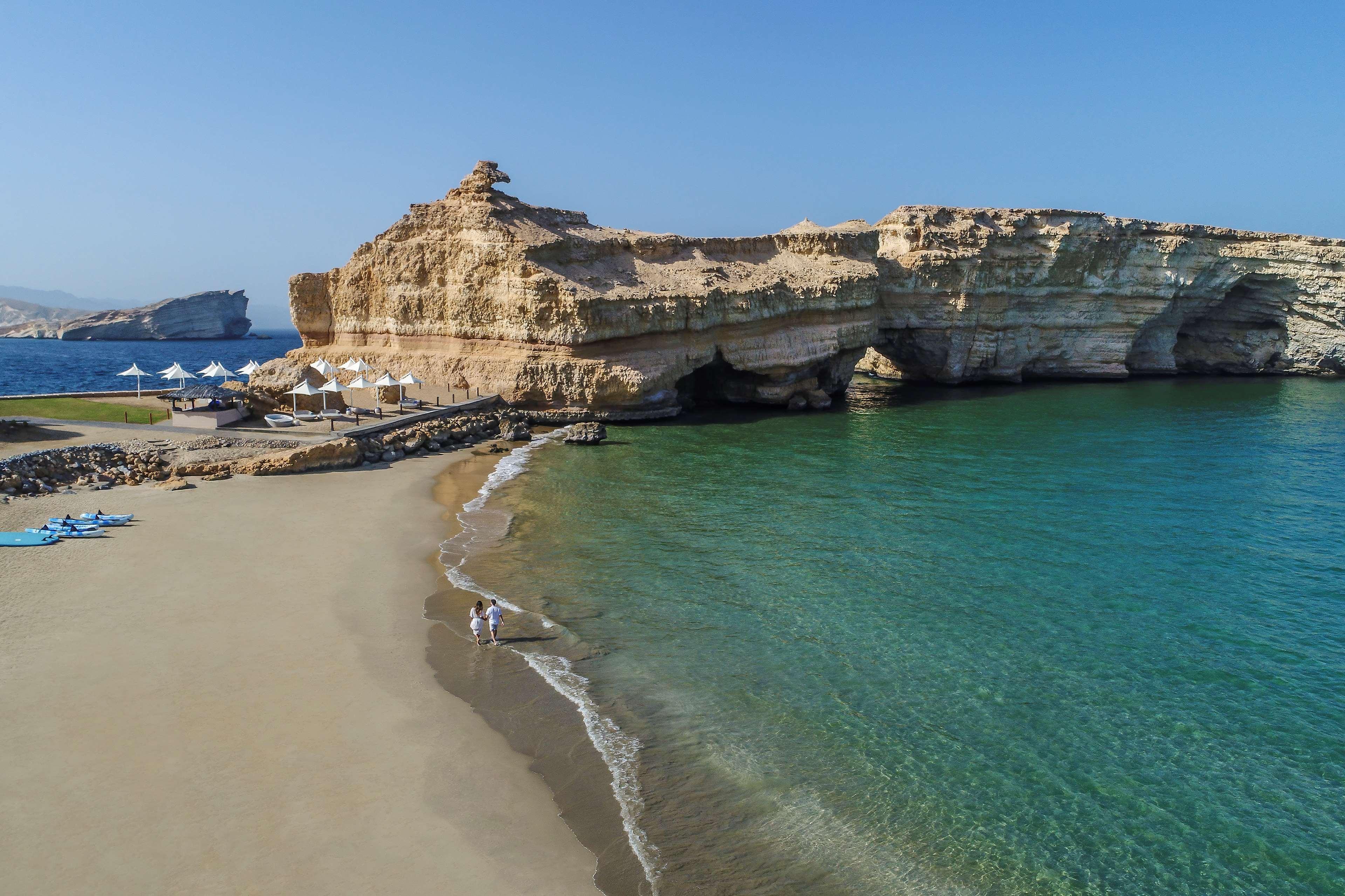 Shangri-La Al Husn, Muscat - Adults Only Resort Esterno foto The beach of Matala