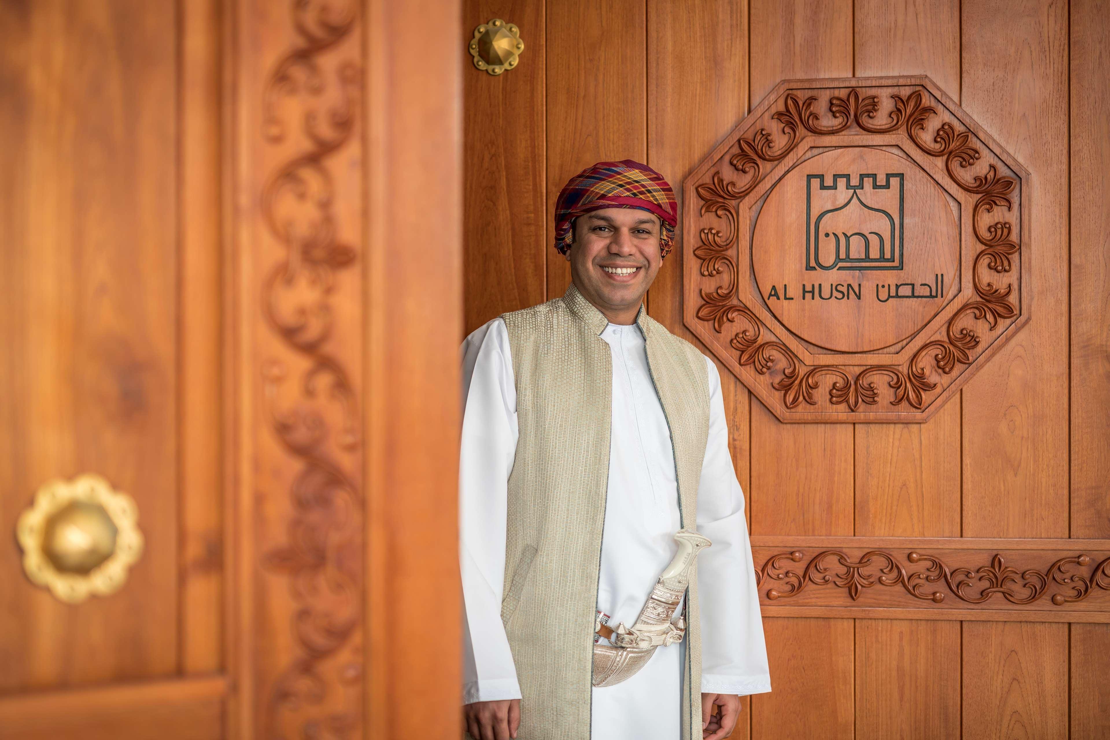 Shangri-La Al Husn, Muscat - Adults Only Resort Esterno foto Akhil Al-Lawati, the founder and managing director of the hotel