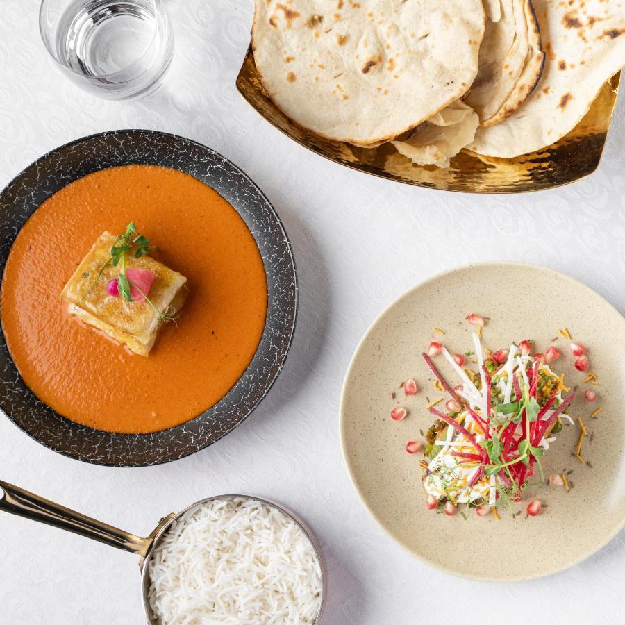 Shangri-La Al Husn, Muscat - Adults Only Resort Esterno foto Indian cuisine